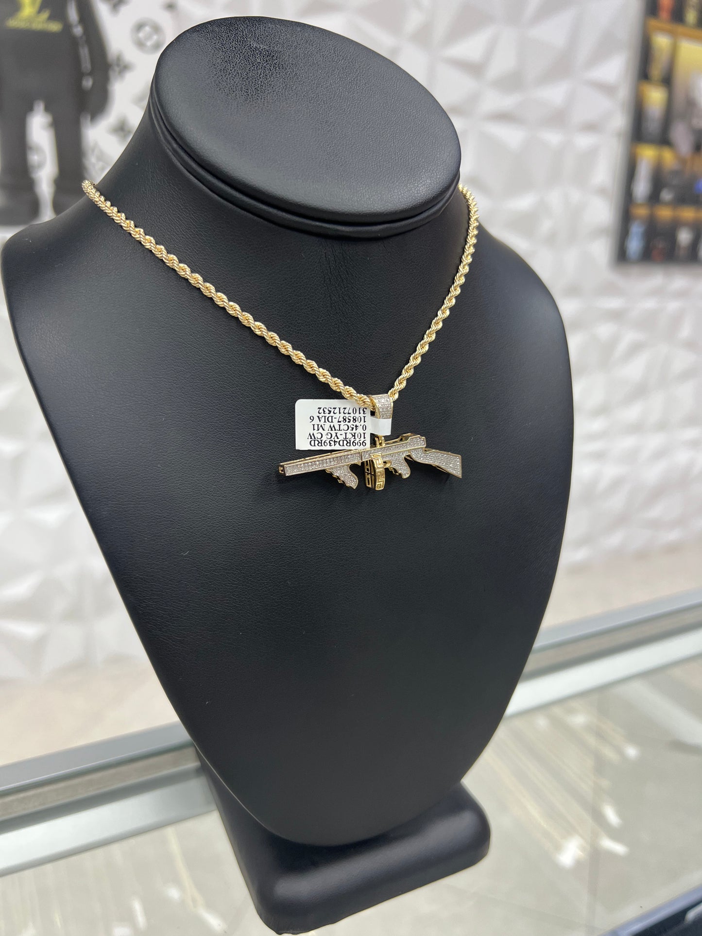 Natural Diamond Tommy Gun