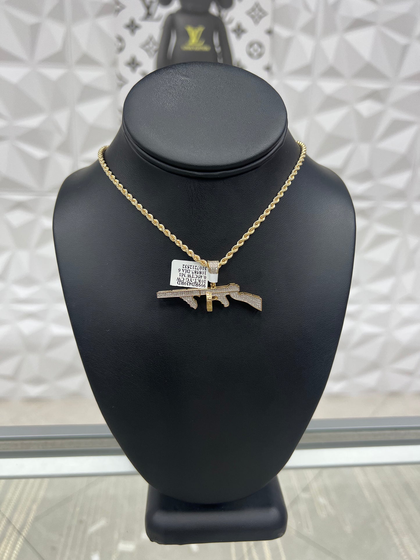 Natural Diamond Tommy Gun